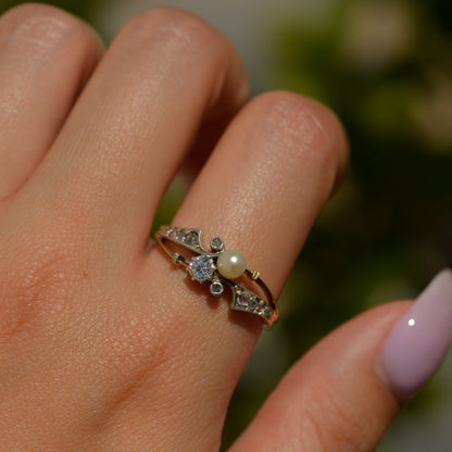 Edwardian Pearl & Diamond Toi et moi Ring