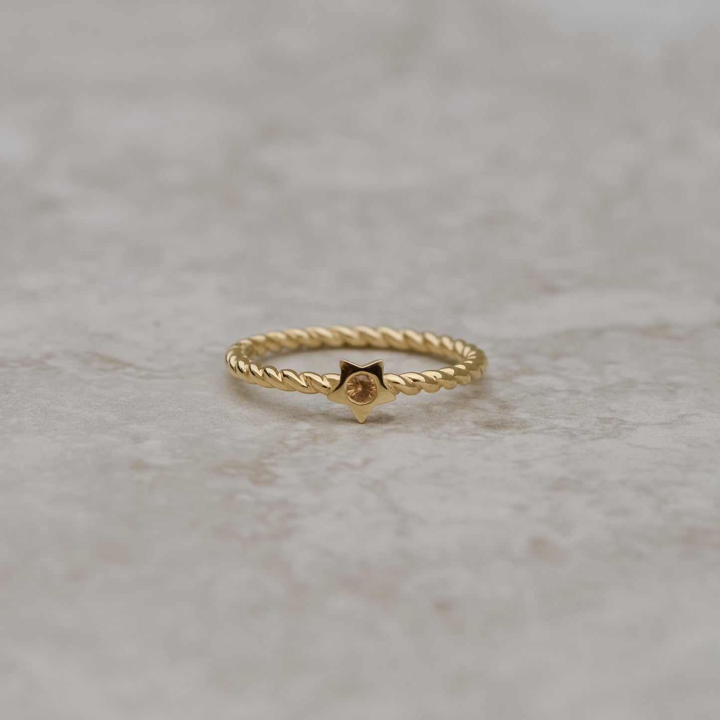 04: Token Twisted Stacking Rings