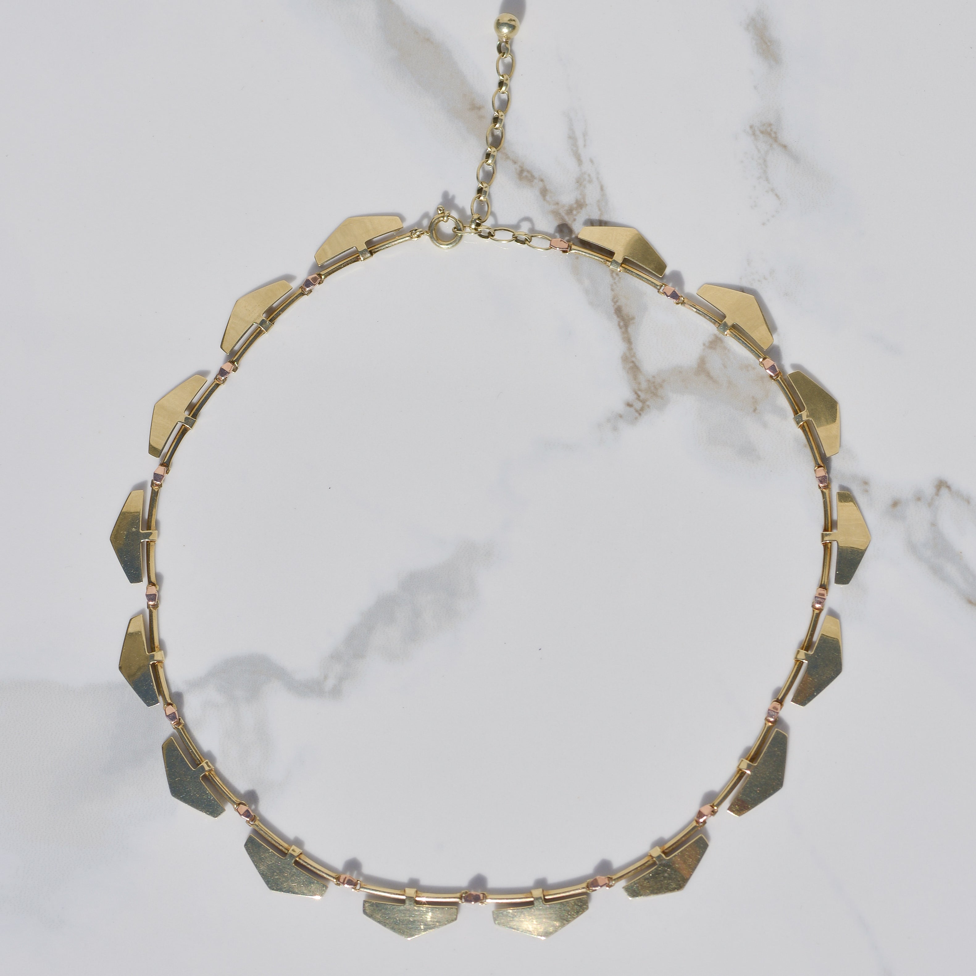 Retro Green/Rose Gold Triangular Collar