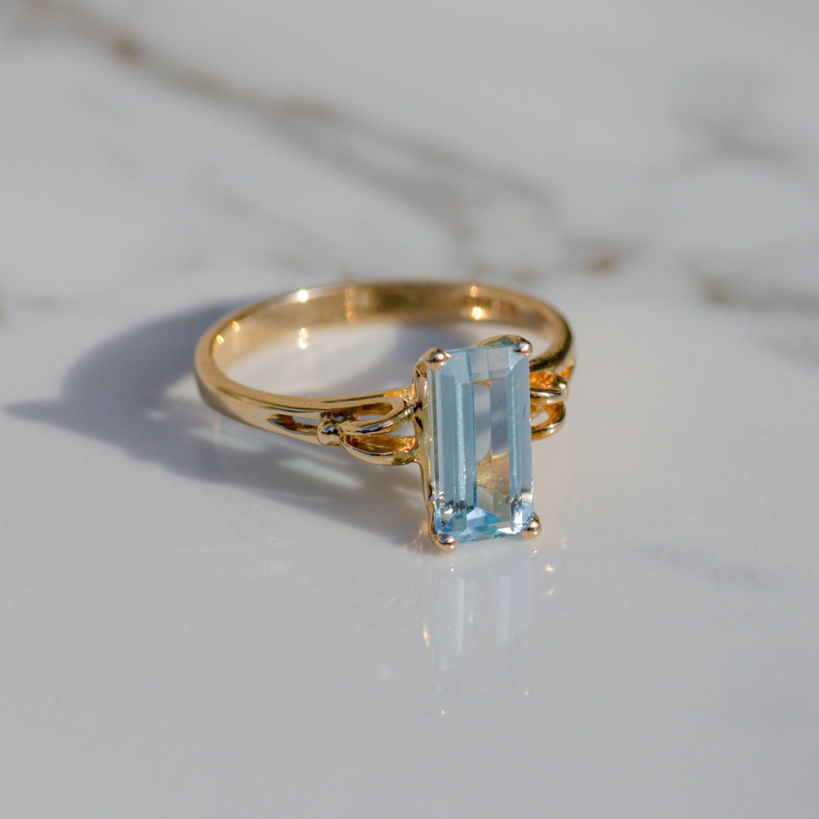 Vintage Emerald Cut Aquamarine Ring 14k Size 6.5