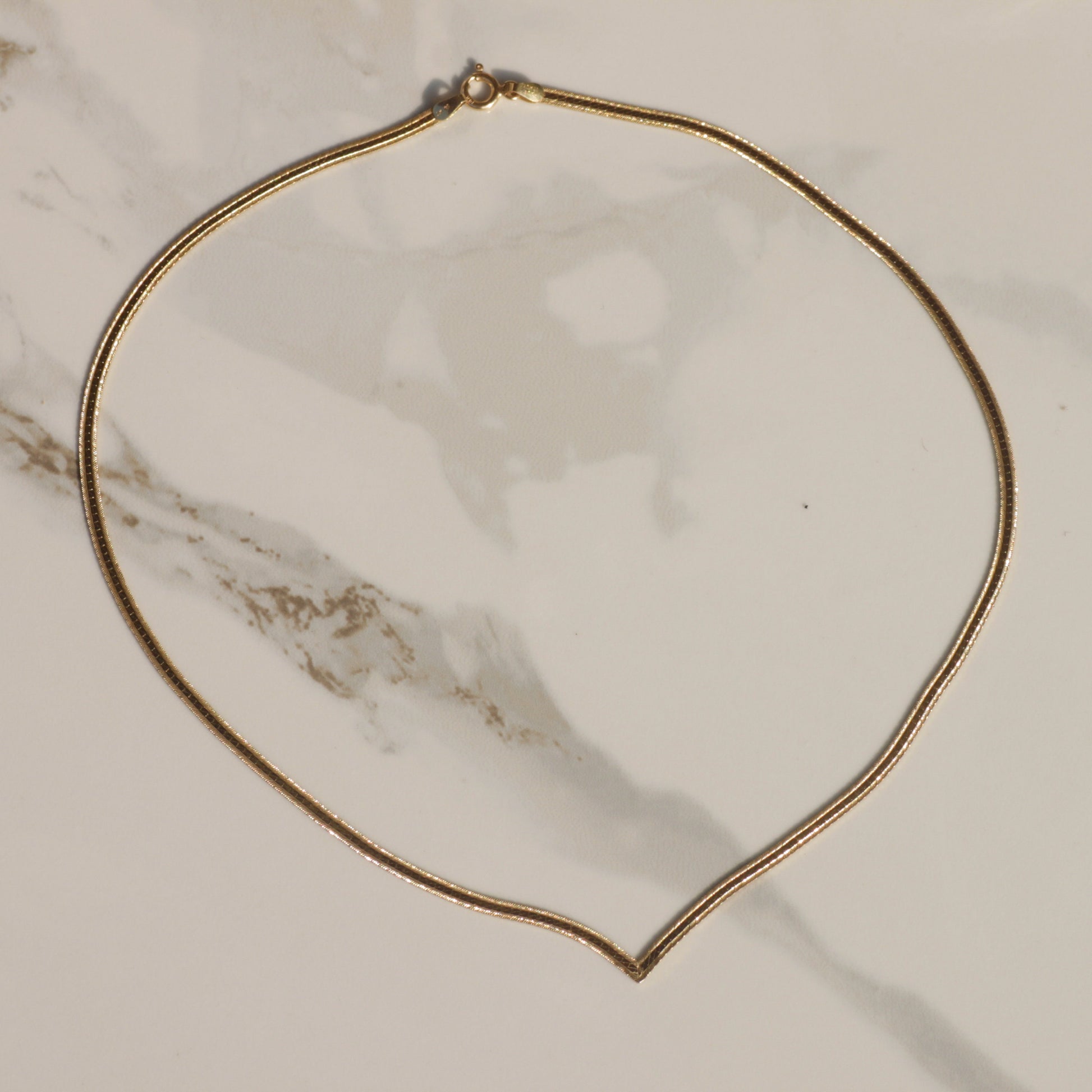 Vintage V Patterned Herringbone Choker 16.5" 14k Gold