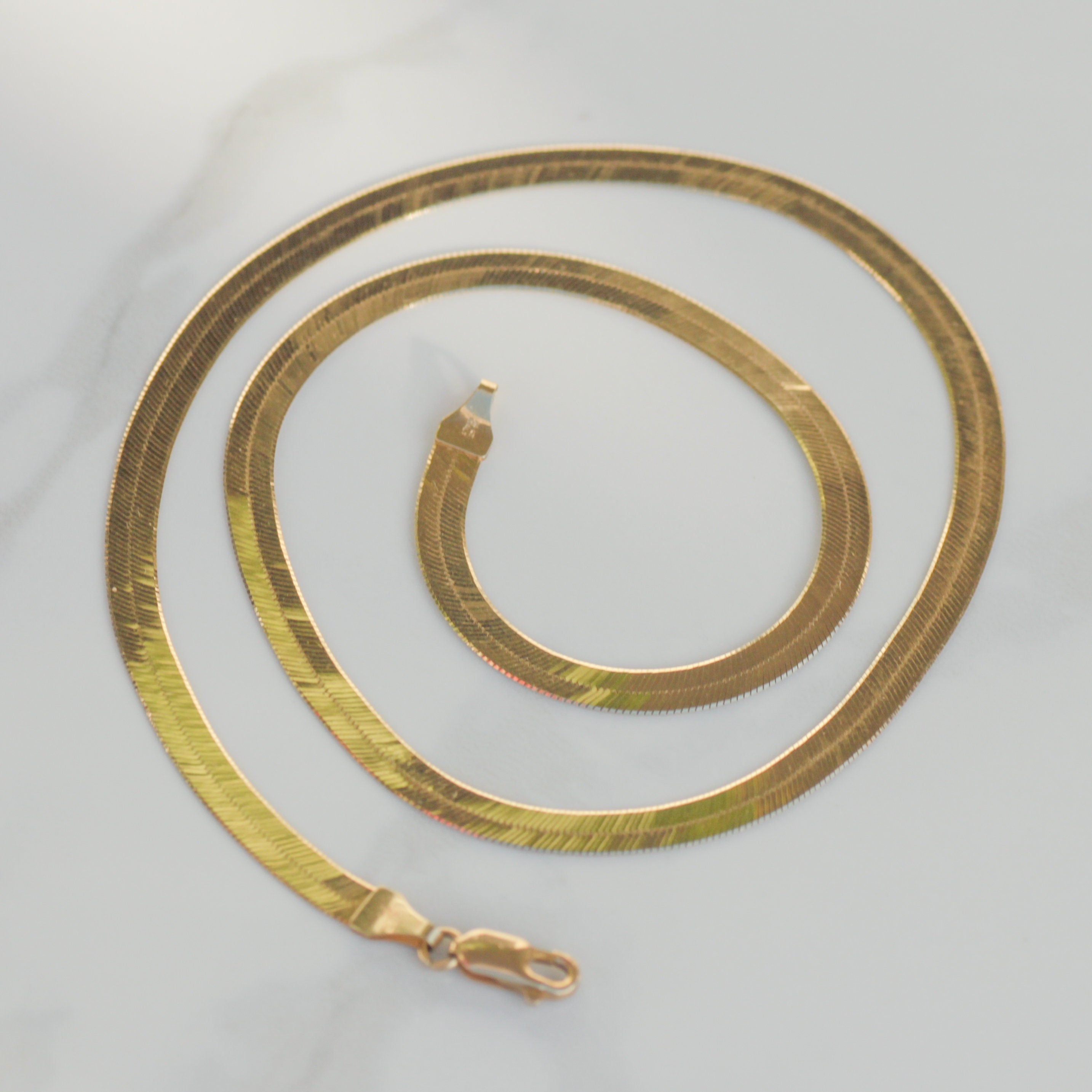 Vintage 4.5 mm Herringbone Chain 18" 14k Gold
