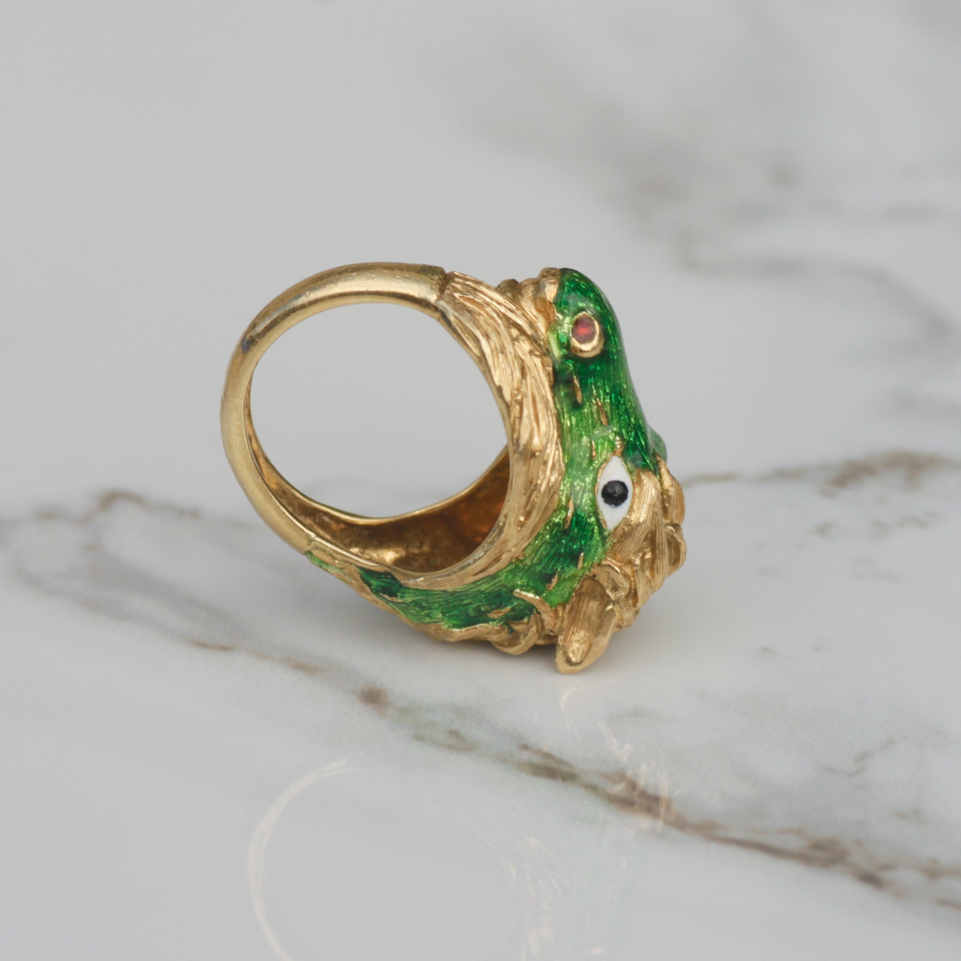 Vintage 1970s Green Enamel Horse Ring 18k Gold Sz 5 1/2