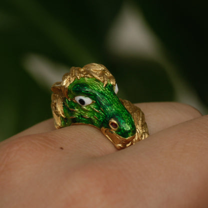 Vintage 1970s Green Enamel Horse Ring 18k Gold Sz 5 1/2