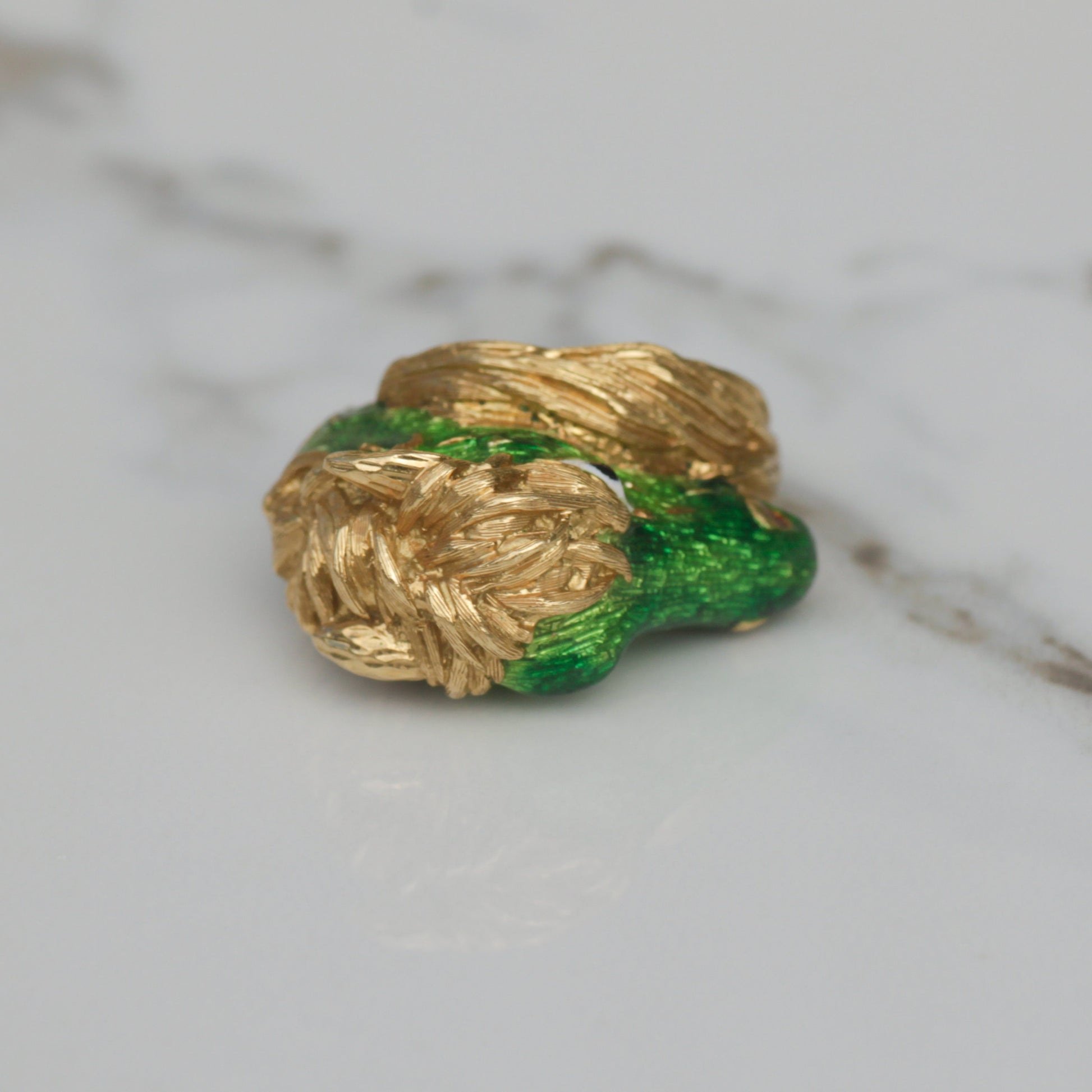 Vintage 1970s Green Enamel Horse Ring 18k Gold Sz 5 1/2