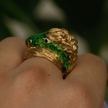 Vintage 1970s Green Enamel Horse Ring 18k Gold Sz 5 1/2