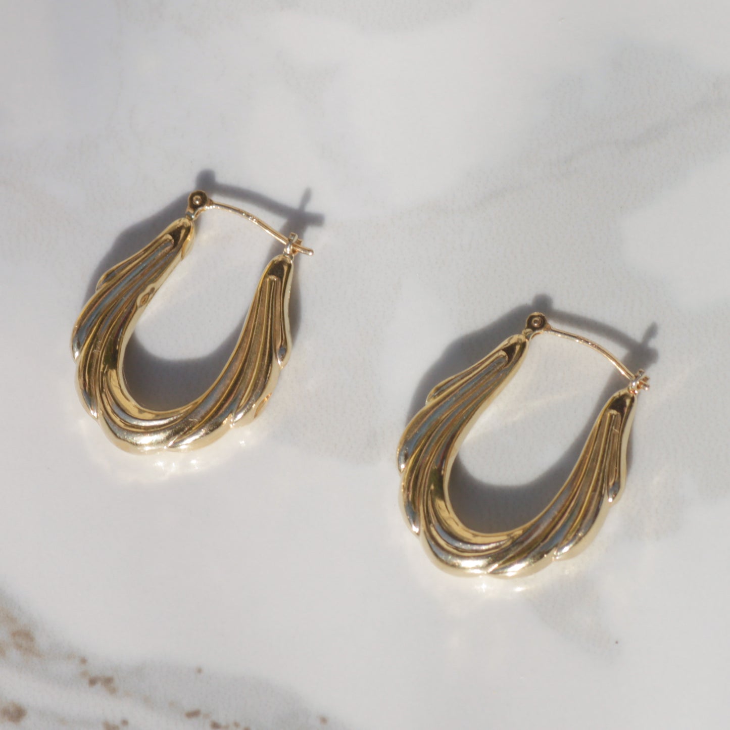 Vintage Puffy Hoop Earrings 14k