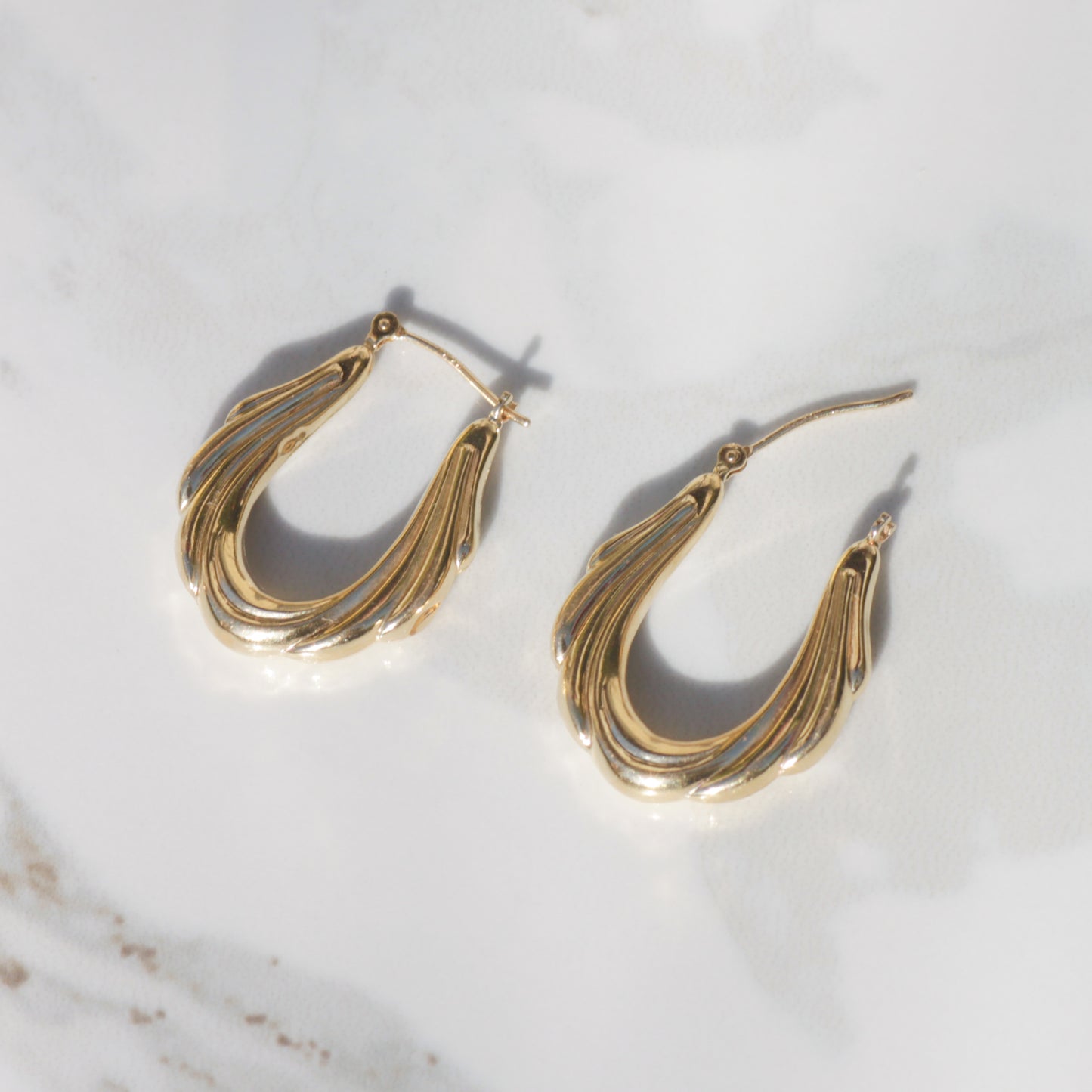 Vintage Puffy Hoop Earrings 14k