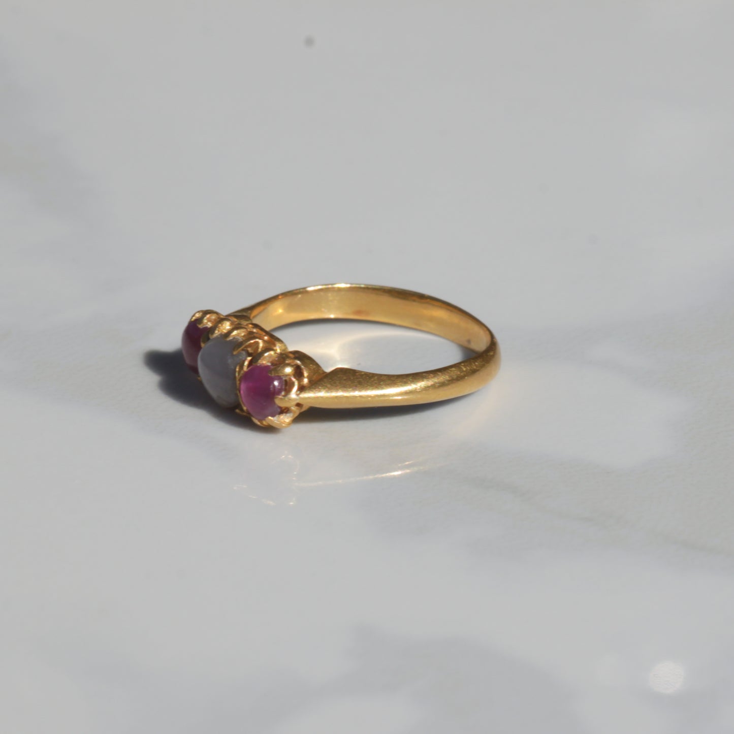 Vintage Ruby + Star Sapphire Cabochon Ring 18k Gold Size 5