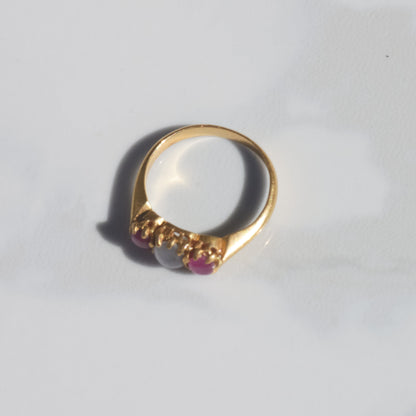 Vintage Ruby + Star Sapphire Cabochon Ring 18k Gold Size 5